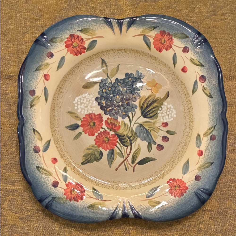 Retired Certified International Pamela Gladding Flora Dinner Plate